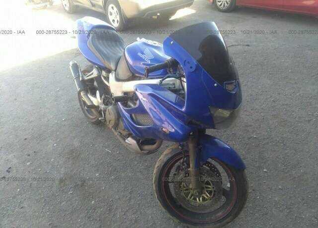 Honda VTR1000F (SUPERHAWK)