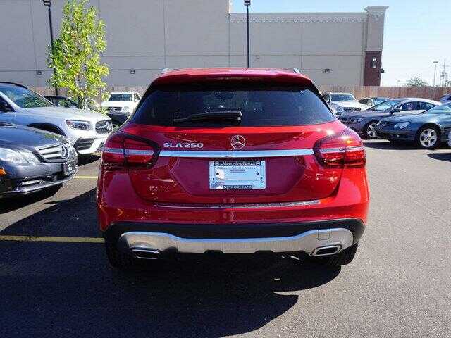 2020 Mercedes-Benz GLA-Class