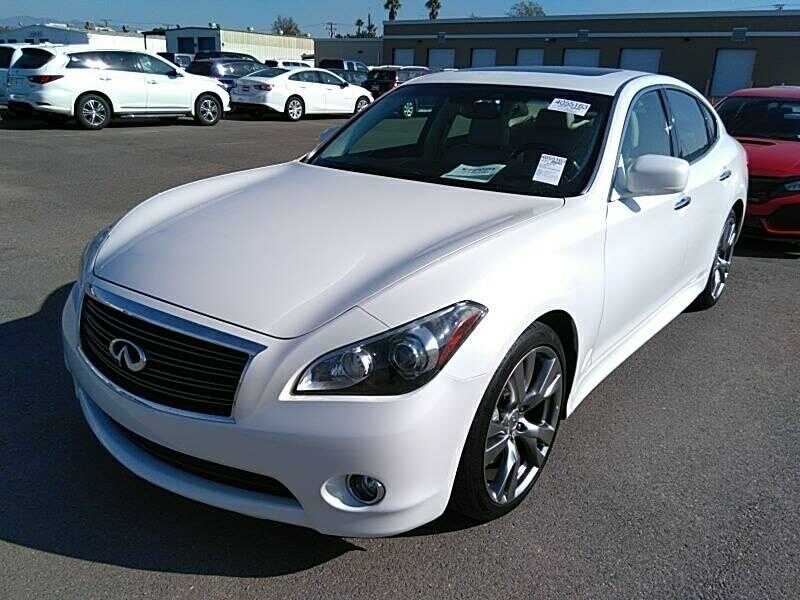 Infiniti M56