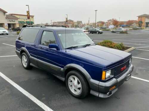 GMC Typhoon