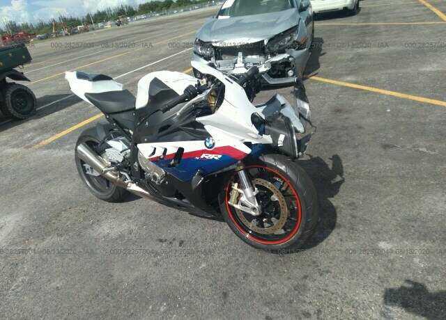 BMW S 1000 RR