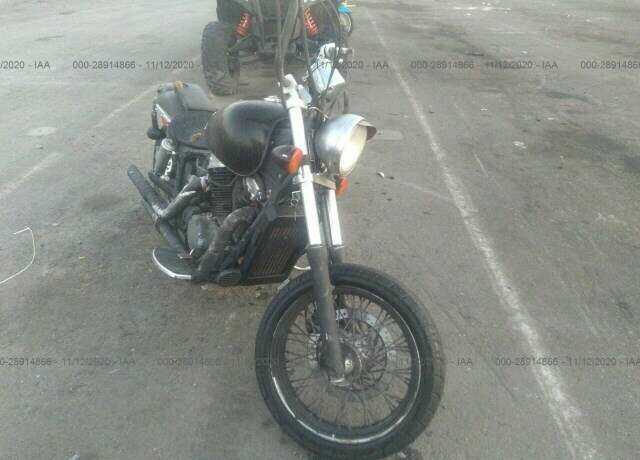 Honda VT1100C2 (SHADOW ACE)