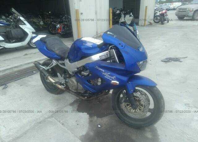 Honda VTR1000F (SUPERHAWK)