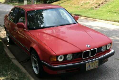 BMW 735i