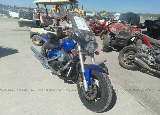 Suzuki VZ800