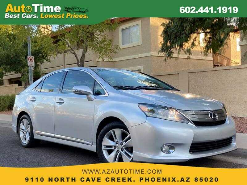 Lexus HS