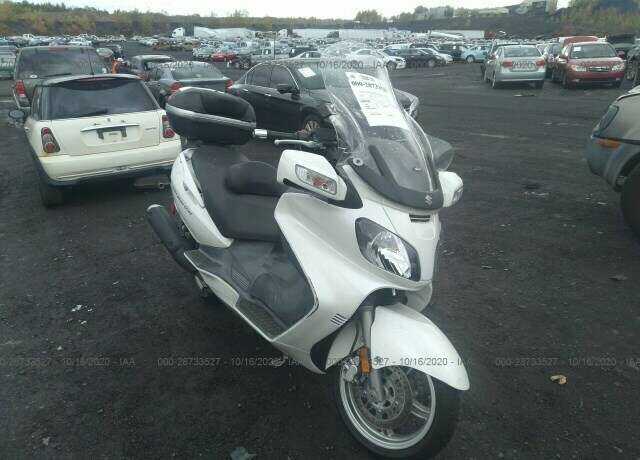 Suzuki AN650