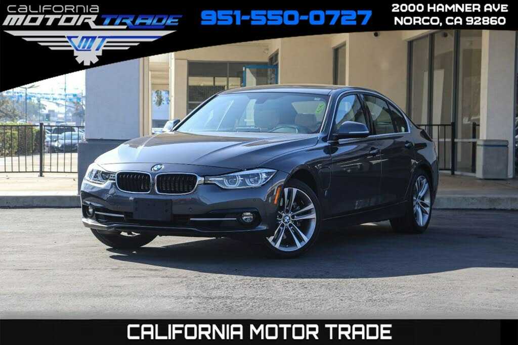 BMW 330e