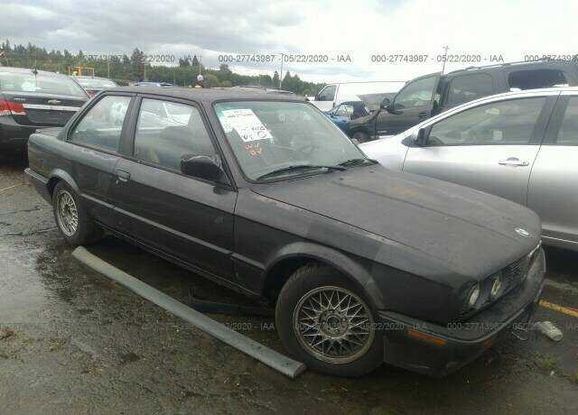 BMW 318iS