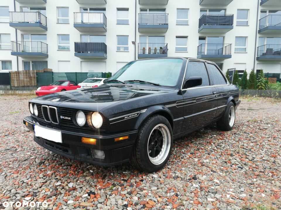 BMW 325iS