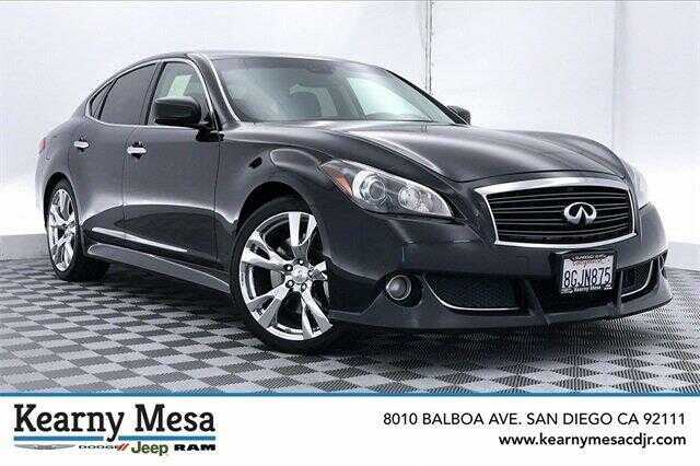 Infiniti M56