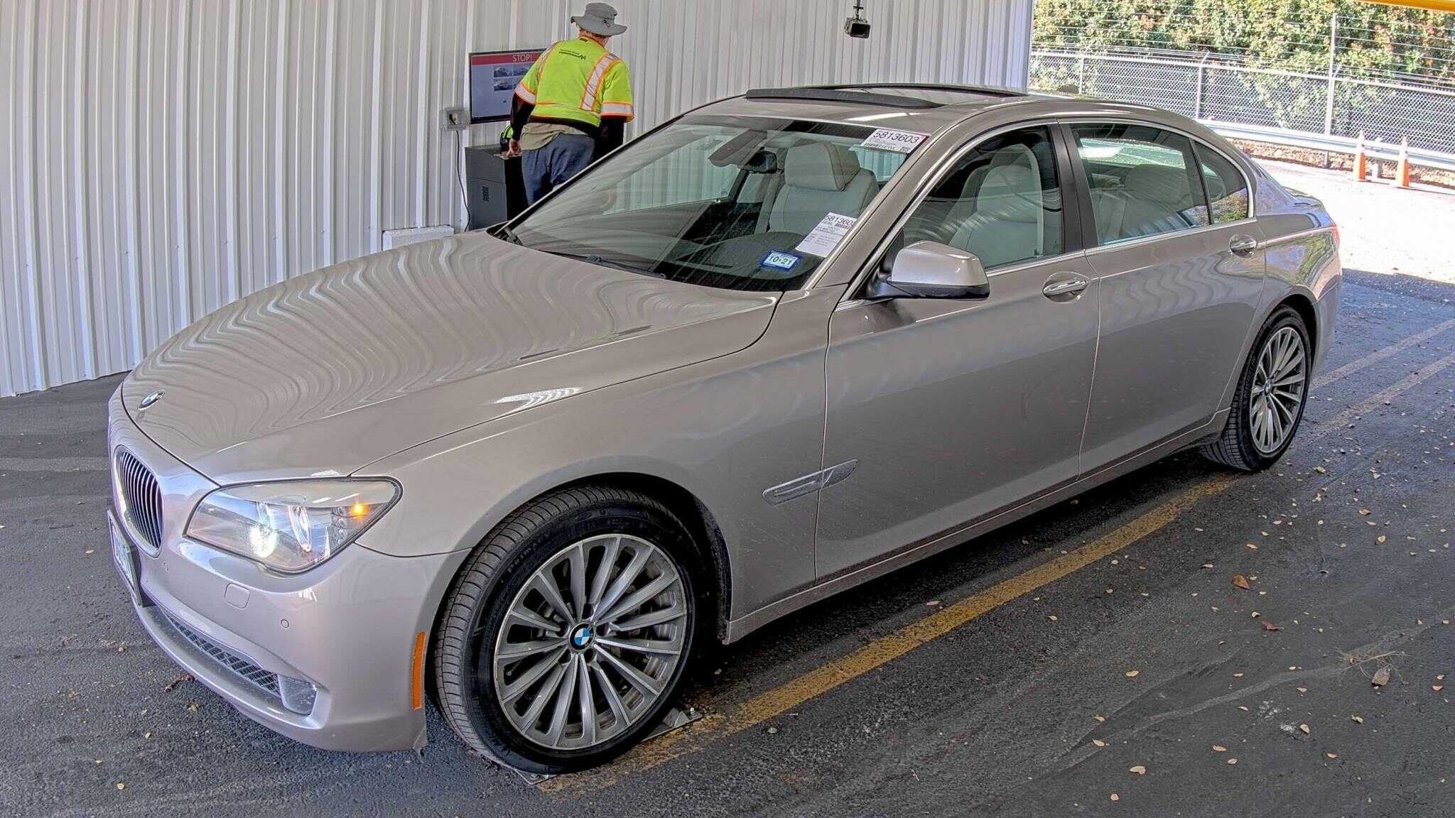 BMW 740Li