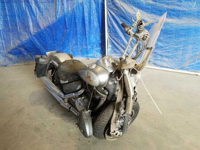 Suzuki VL800K