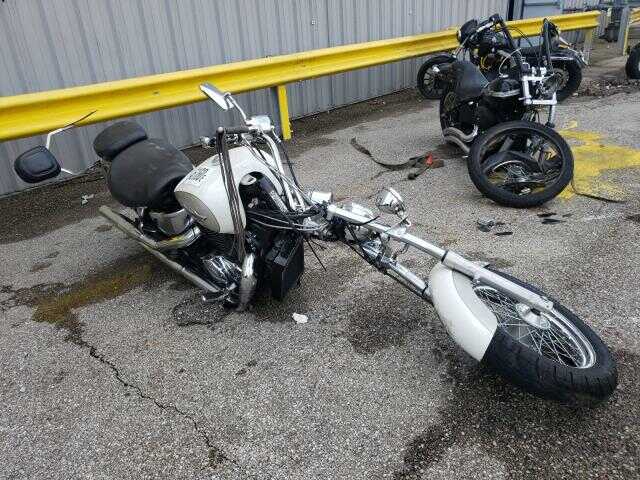 Honda VT1100C2 (SHADOW ACE)