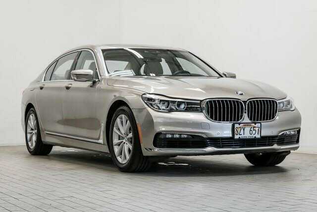 BMW 740i