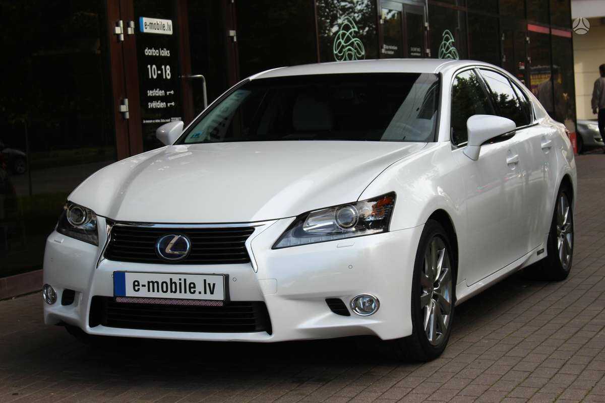 Lexus GS