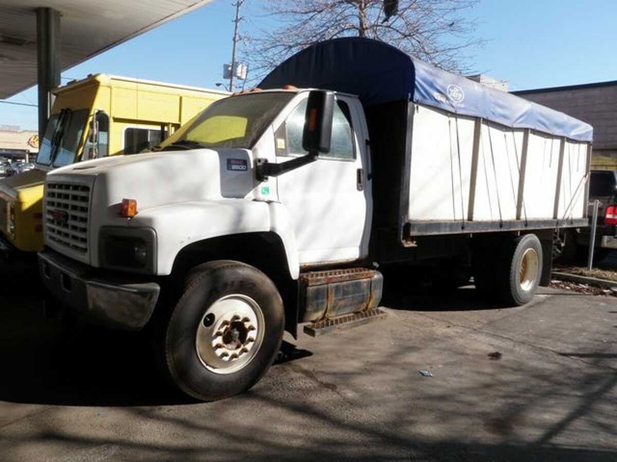 GMC C8