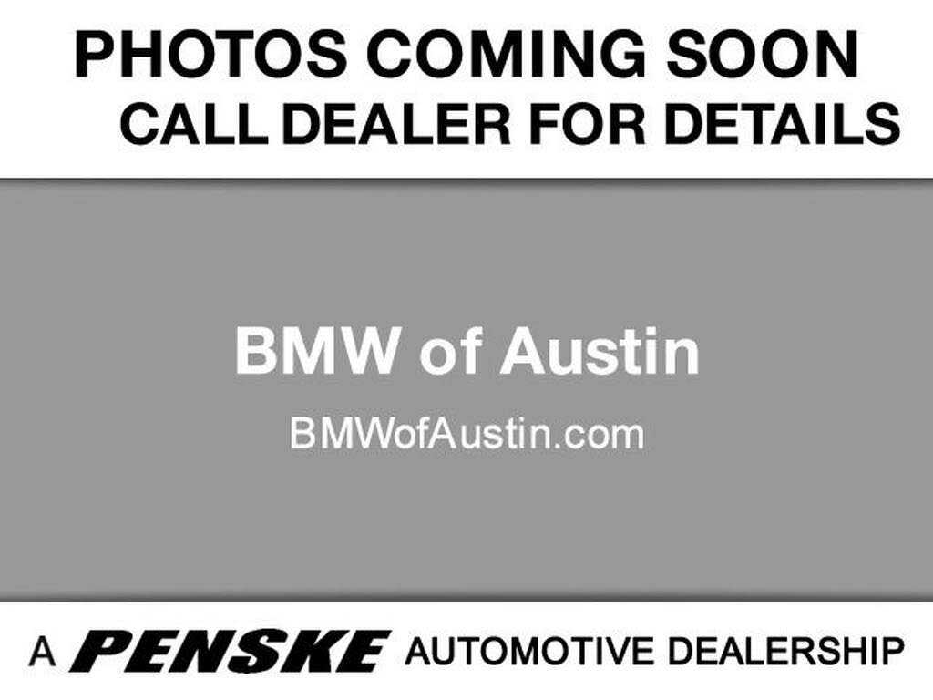 BMW 740i