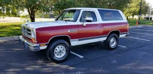 Dodge Ramcharger