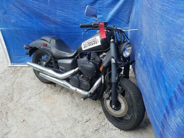 Honda VT750 (Shadow Phantom)