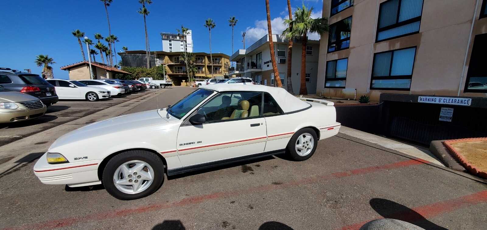 Pontiac Sunbird