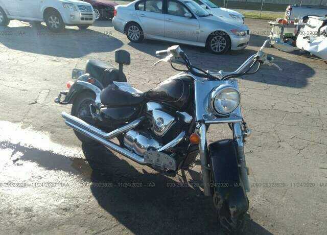 Suzuki VL1500K