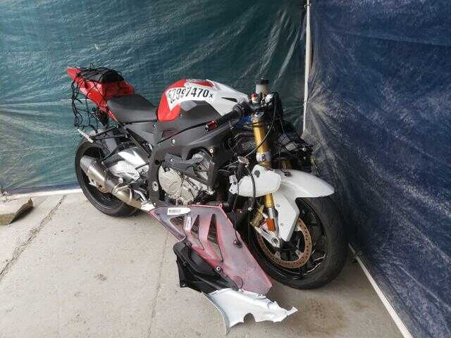 BMW S 1000 RR