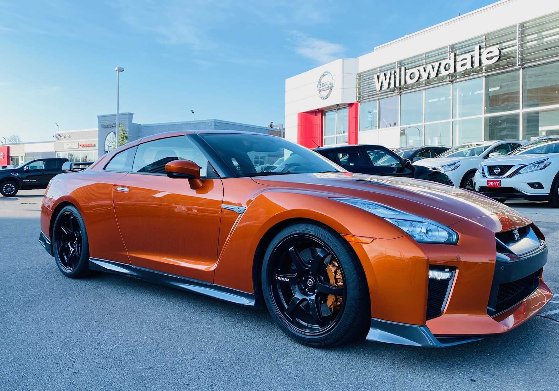 Nissan GT-R