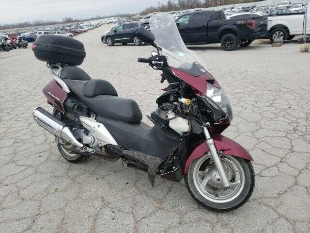 Honda FSC600 (Silver Wing)