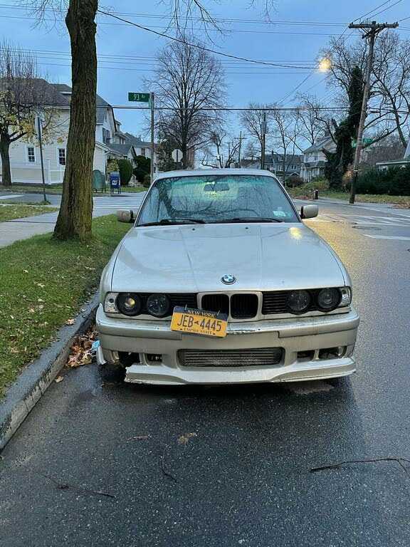 BMW 535i