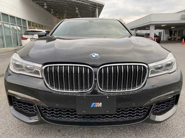 2016 BMW 750i