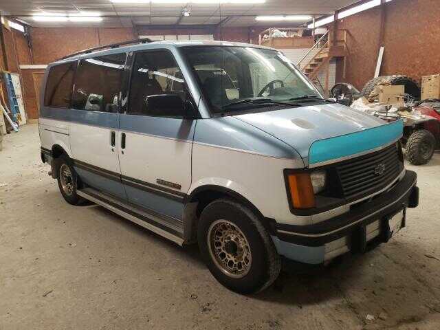 GMC Safari