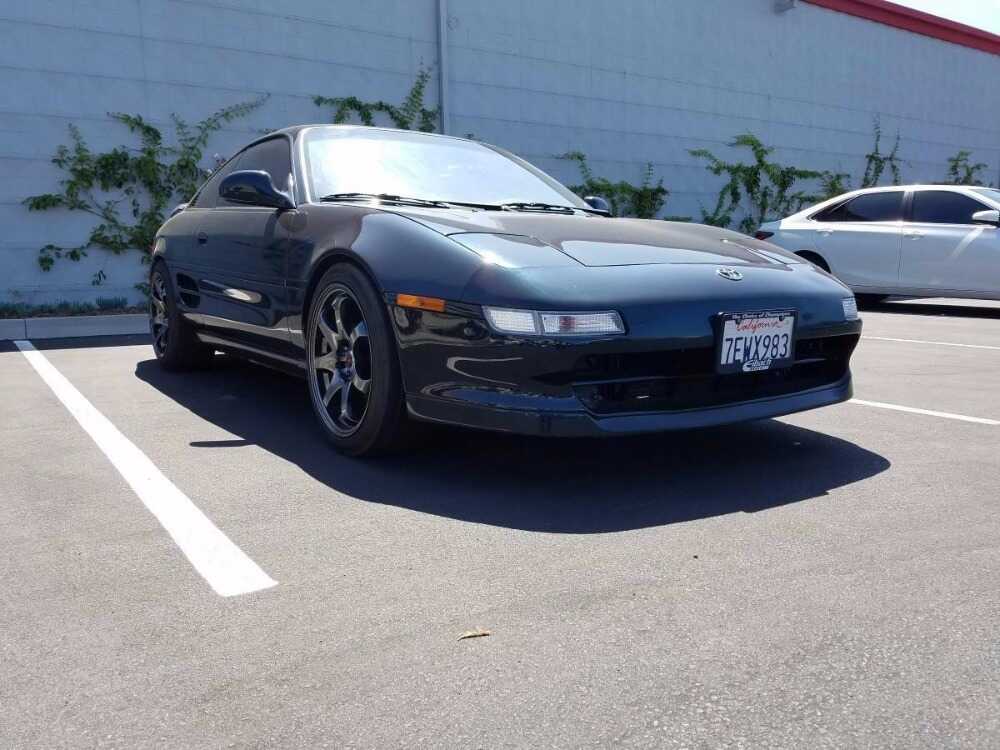 Toyota MR2