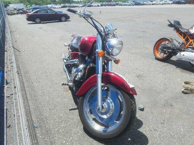 Honda VT1100C2 (SHADOW SABRE)