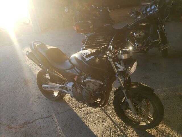 Honda CB600 (599)