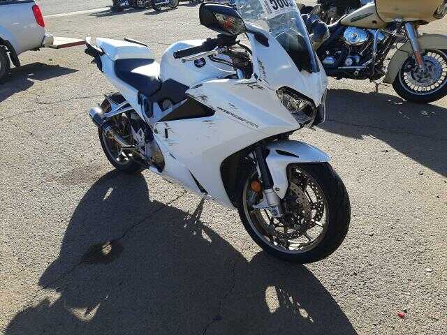 Honda VFR800F (INTERCEPTOR)