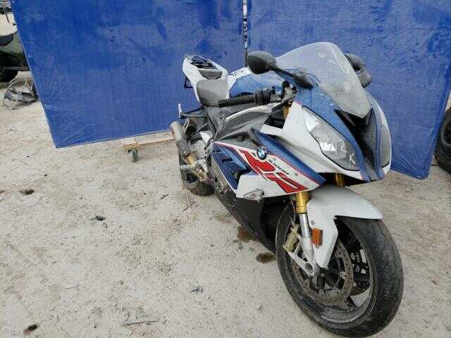 BMW S 1000 RR