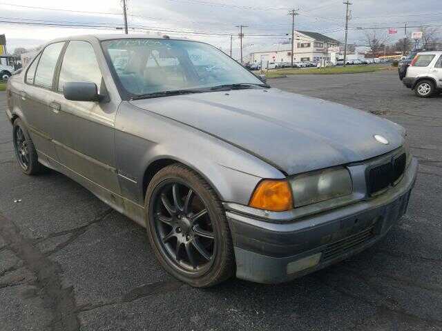BMW 325i