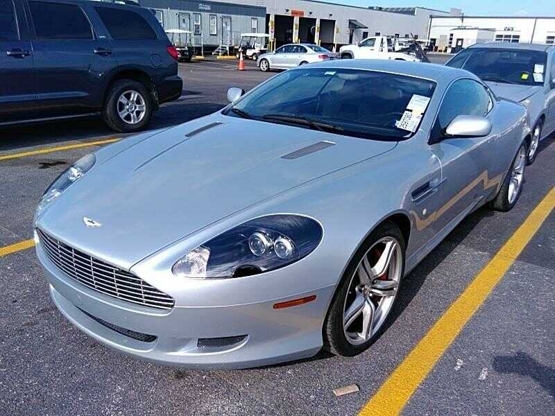 Aston Martin DB9