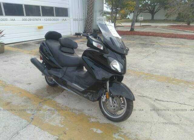 Suzuki AN650