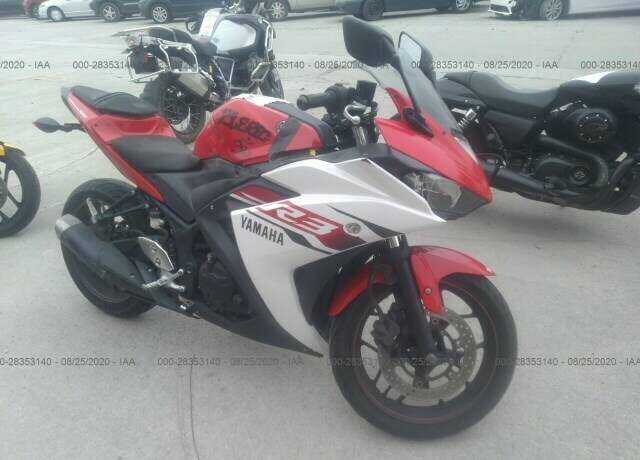 YAMAHA
