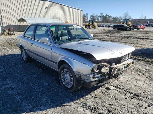 BMW 325iS