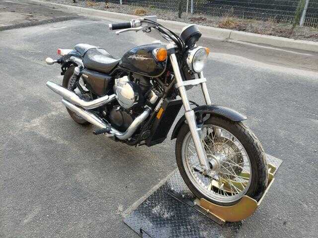 Honda VT750 (Shadow)