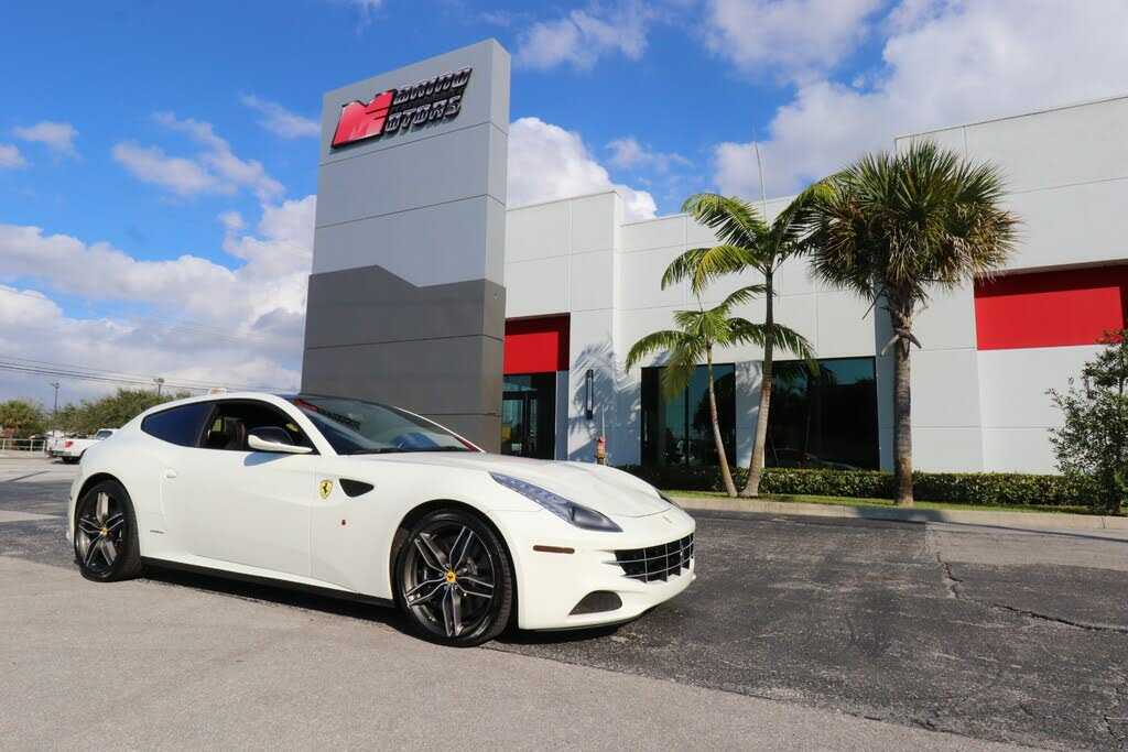 Ferrari FF