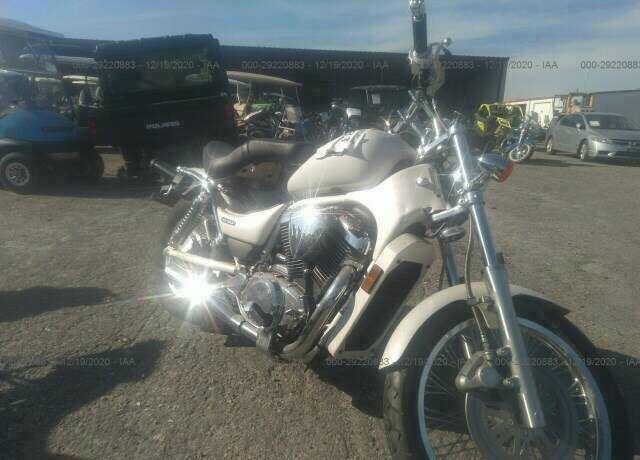 Suzuki VS800