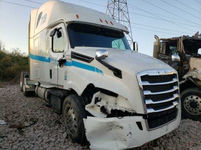 2020 FREIGHTLINER CASCADIA
