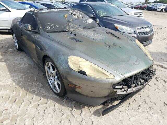 Aston Martin Virage