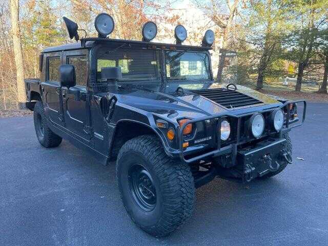 HUMMER H1