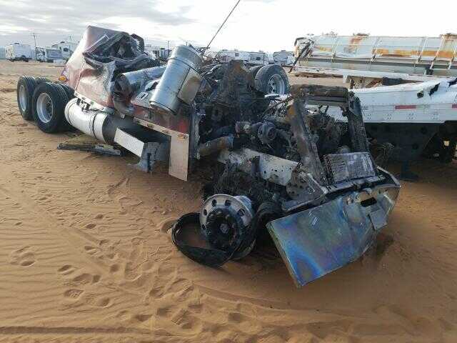 2000 Freightliner Convention