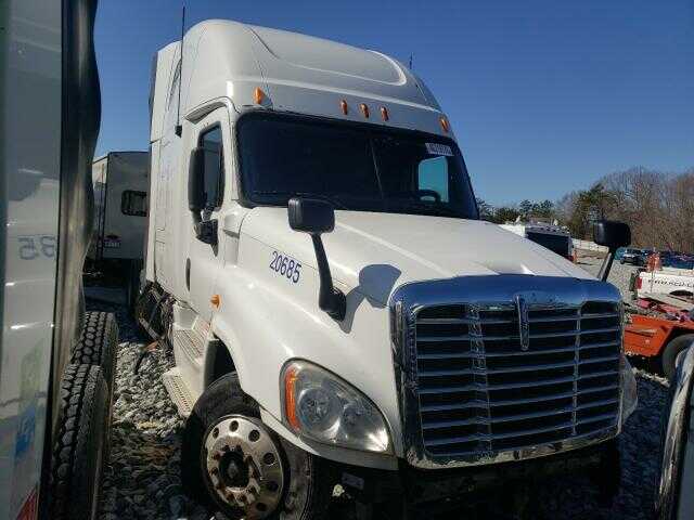 2013 Freightliner Cascadia